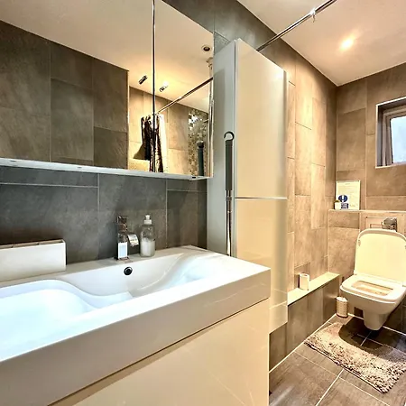 Laburnum House-Comfortable Rooms Near City Of London Exterior photo